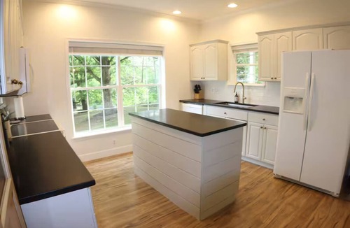 Mount Airy House | The Gentry Hideaway – A Private Mayberry Retreat