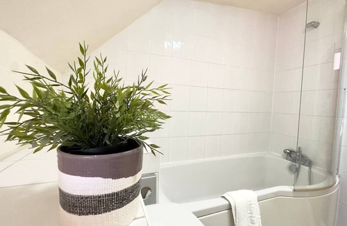 Long Melford Hotel | The George and Dragon Inn