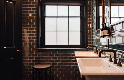 Cheltenham Hotel | The George