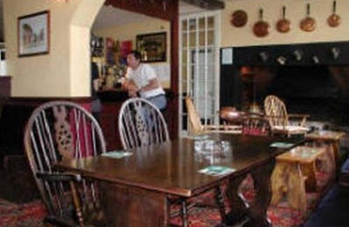 Newent Hotel | The George Hotel