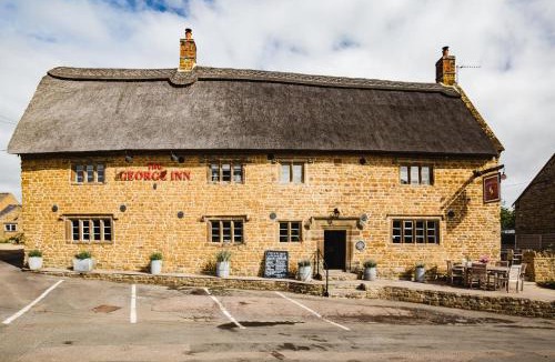 Banbury Hotel | The George Inn