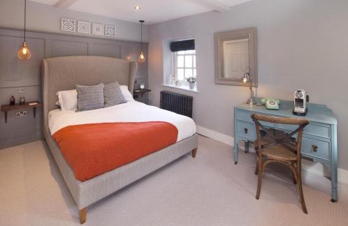 Shipston on Stour House | The George Townhouse