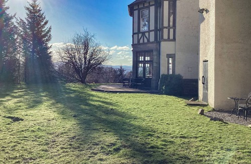 Lairg Apartment | The German Room - UK48669