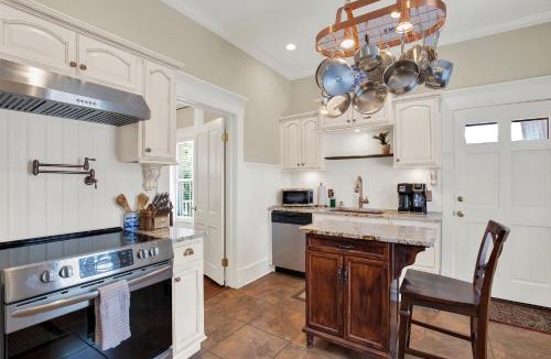 Metropolitan Apartment | The Gilded Fern
