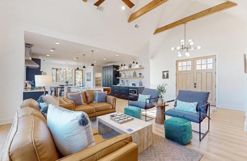 Sautee Nacoochee House | The Gilded Owl