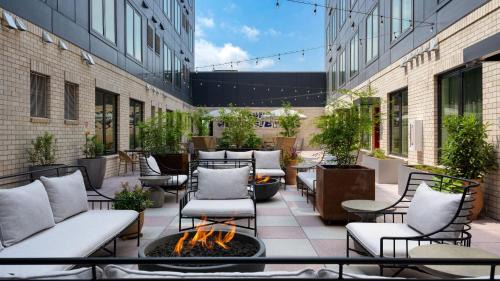 12 South Hotel | The Gilmore, an AvantStay Hotel