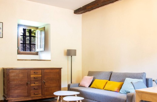 Beruges House | The Gîte of the Abbaye du Pin