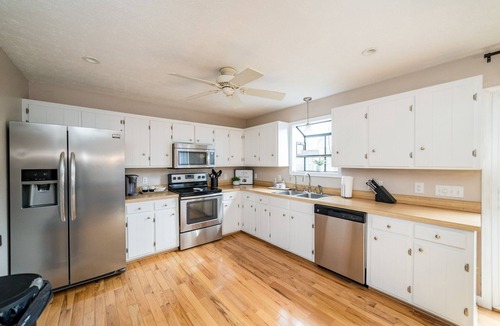 Lynchburg House | The Giving House: Creekside Home that Gives Back!