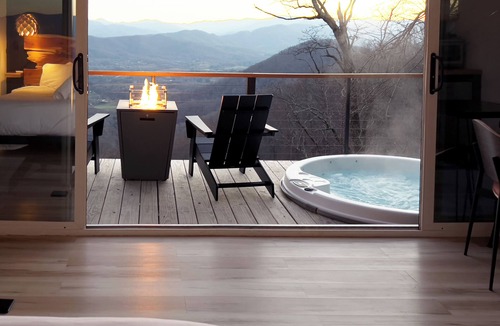 Canton Hotel | The Glamping Collective
