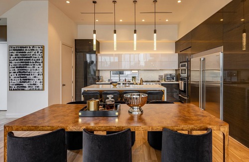 Hyde Park House | The Glass Haus II· Modern Luxury · River Oaks · Rooftop Terrace · Elevator ⭐️⭐️⭐️⭐️⭐️