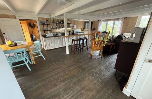 Fortune Harbour House | The Glavine Getaway!