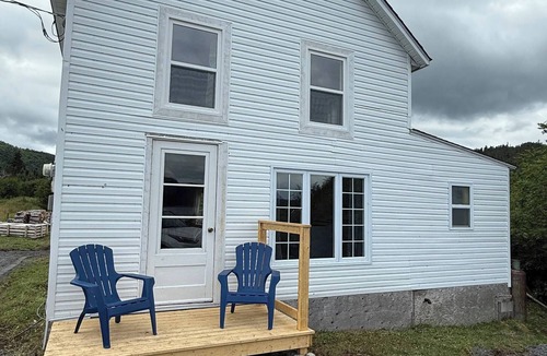 Fortune Harbour House | The Glavine Getaway!