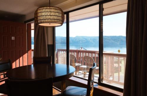 Hoodsport Hotel | The Glen Resort