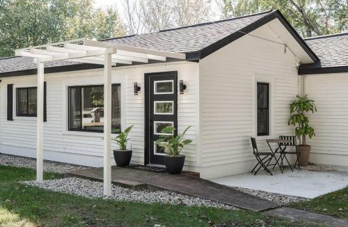 Glenn House | The Glenn of The Lake