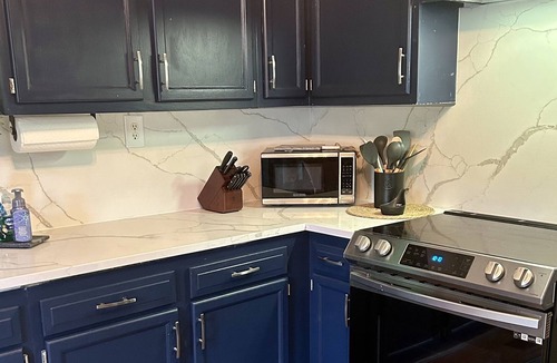 Crane Hill Cabin | The Glennadair on Smith Lake