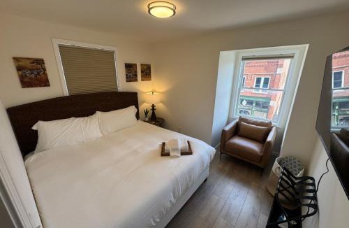 St. Charles Apartment | The Global Getaway