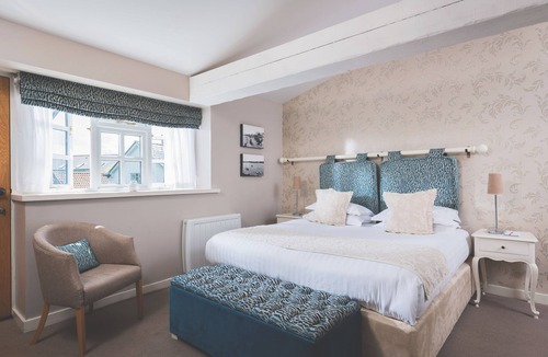 Topsham Hotel | The Globe