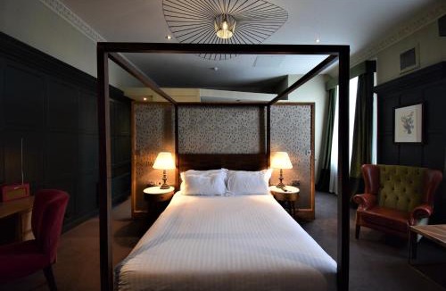 Warwick Town Centre Hotel | The Globe