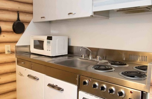 East Greenville Bed & Breakfast | The Globe Inn