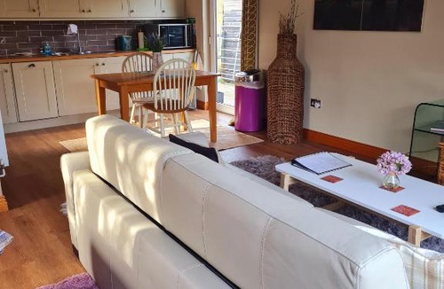 Purleigh Apartment | The Goat House