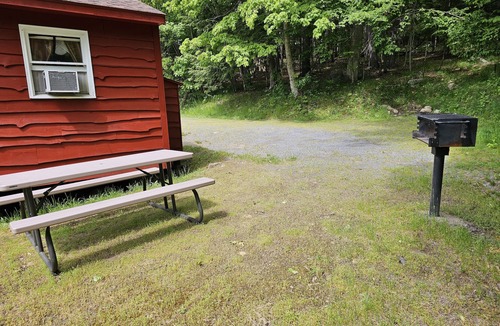 Lake George Cabin | The Gold Eagle Cottage 14
