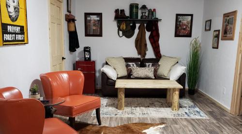 Idaho City Hotel | The Gold Mine Hotel