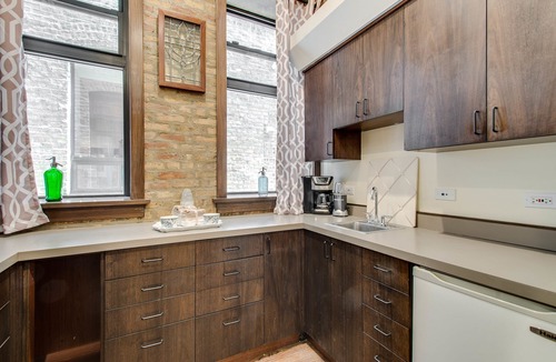 East Village Hotel | The Golden Arm