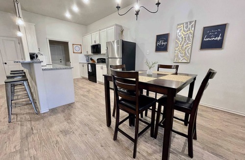 North by Northwest Condo | The Golden Paradise 2BR 2BA New Construction
