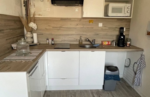 Sain-Bel Apartment | The golden paranthesis