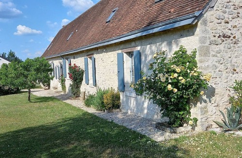 Verneuil-sur-Indre House | The Golf Farmhouse