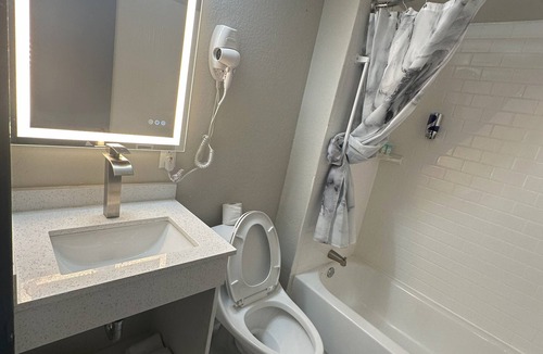 Upper Darby Hotel | The Golfers Inn