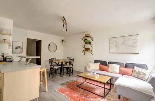 Toulouse West Apartment | The Good Journey ~ Terrace ~ Parking ~ Basso Cambo