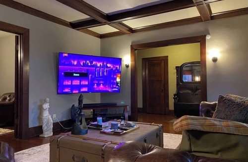 Victorian Village Apartment | The Goodale Park Flat