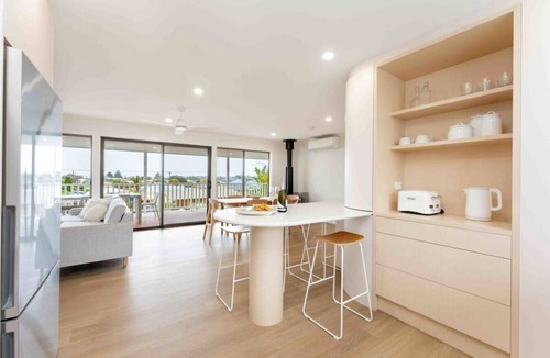 Goolwa Beach House | The Gooldives—Sun, Sea & Space for Everyone