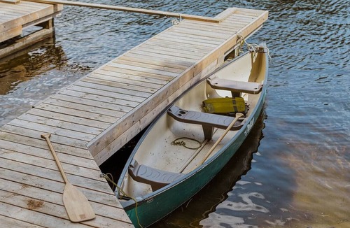 Gravenhurst Resort | The Goose Lodge at Granite Ridge