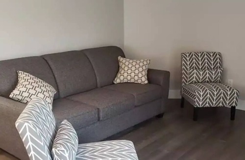 Gravenhurst Resort | The Goose Lodge at Granite Ridge