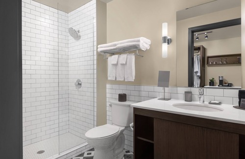 Downtown Eugene Hotel | The Gordon Hotel