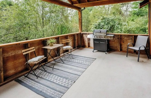 Washougal Cabin | The Gorge Getawaynn