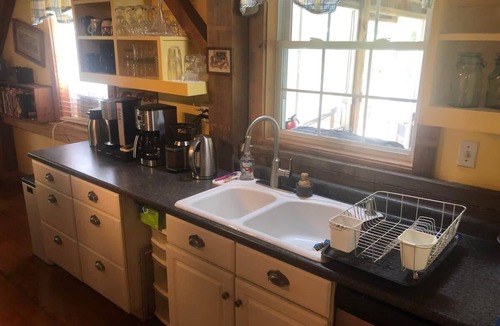 Etna Apartment | The Granary at The Yellow Barn Estate