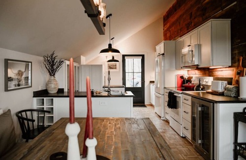 Suttons Bay House | The Granary B/B at NorthFarm