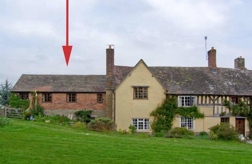 Craven Arms Cottage | The Granary