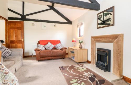 Edburton Apartment | The Granary