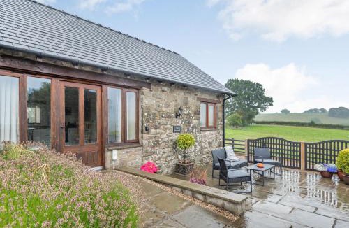 Welshpool House | The Granary