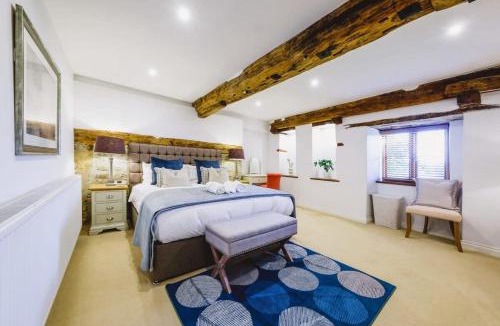 Little Stoke House | The Granary- Hopewell