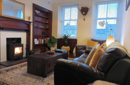 Grantown-on-Spey Apartment | The Granary in The Square