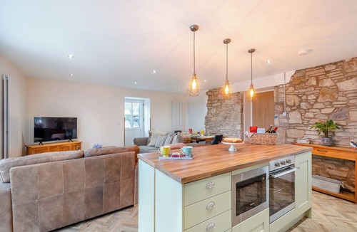 Ayr Cottage | The Granary Loft - UK45342