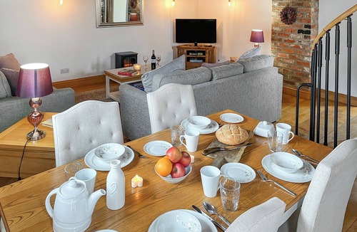 Huby Cottage | The Granary - UK47650