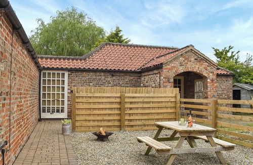 Huby Cottage | The Granary - UK47650