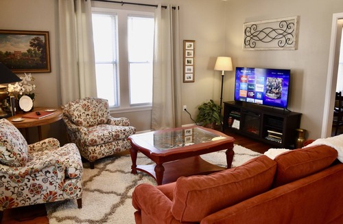 Texarkana House | The Grand Avenue Cottage