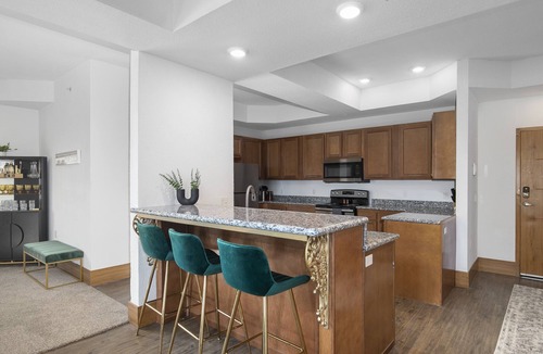 Grandville Apartment | The Grand Castle Apartments